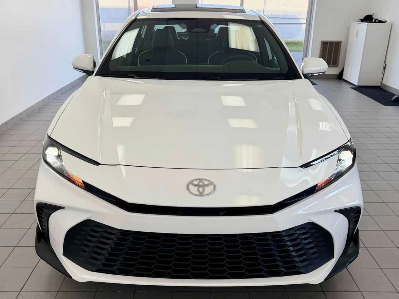 Toyota Camry SE CVT * CARFAX * ��� ������������ ������ | Mobile.bg � ����������� 6