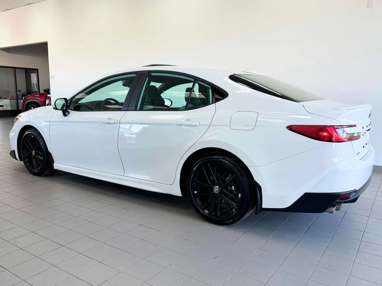 Toyota Camry SE CVT * CARFAX * ��� ������������ ������ | Mobile.bg � ����������� 2