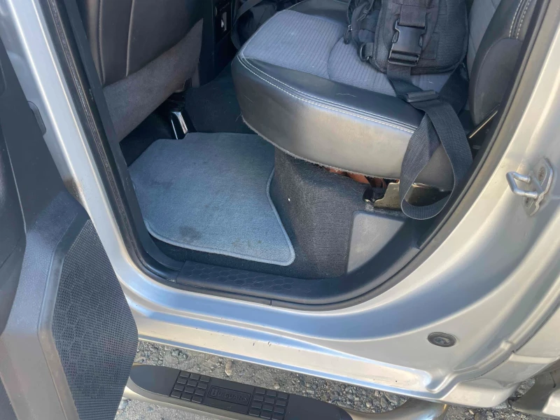 Dodge RAM 1500 5, 7 HEMI SLT, снимка 7 - Автомобили и джипове - 51760220