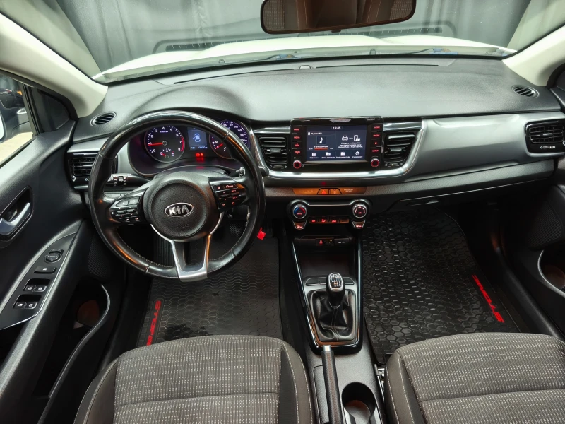 Kia Stonic 1.4i 100k.c Euro6, снимка 12 - Автомобили и джипове - 51996589