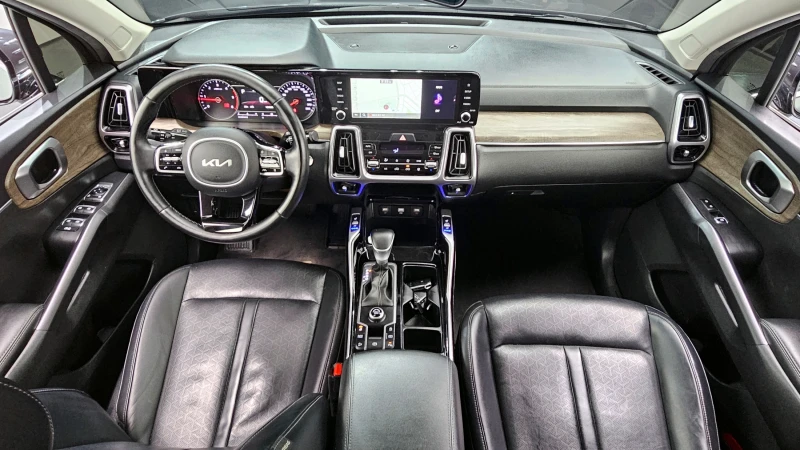 Kia Sorento 2.2D / Доставка за малко над 2 месеца, снимка 7 - Автомобили и джипове - 52468747