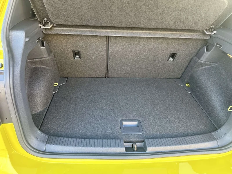 VW T-Cross R Line 150, снимка 12 - Автомобили и джипове - 53166828