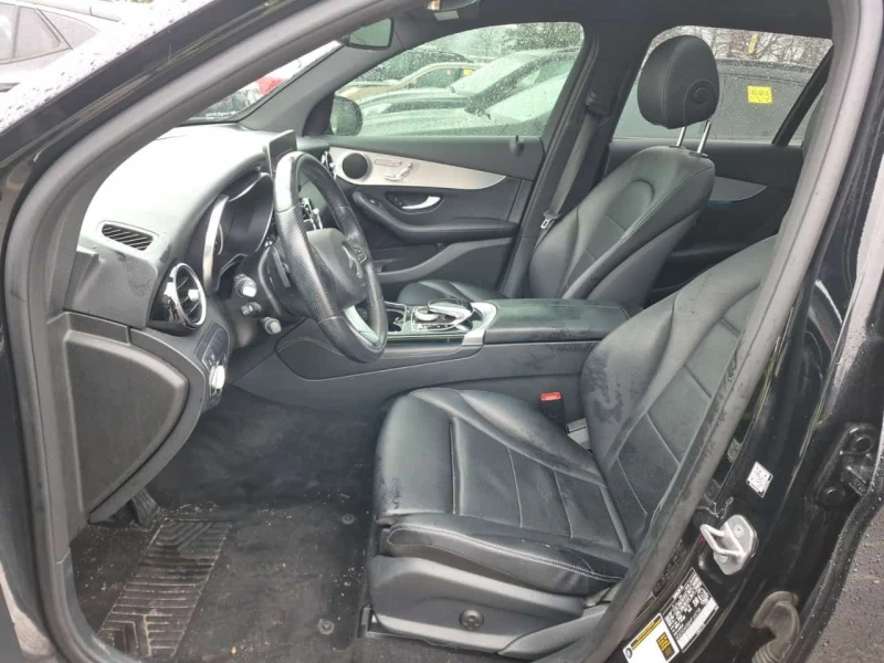 Mercedes-Benz GLC * 300 * ПОДГРЕВИ* 360 КАМЕРА* ПАНОРАМА, снимка 5 - Автомобили и джипове - 53596060