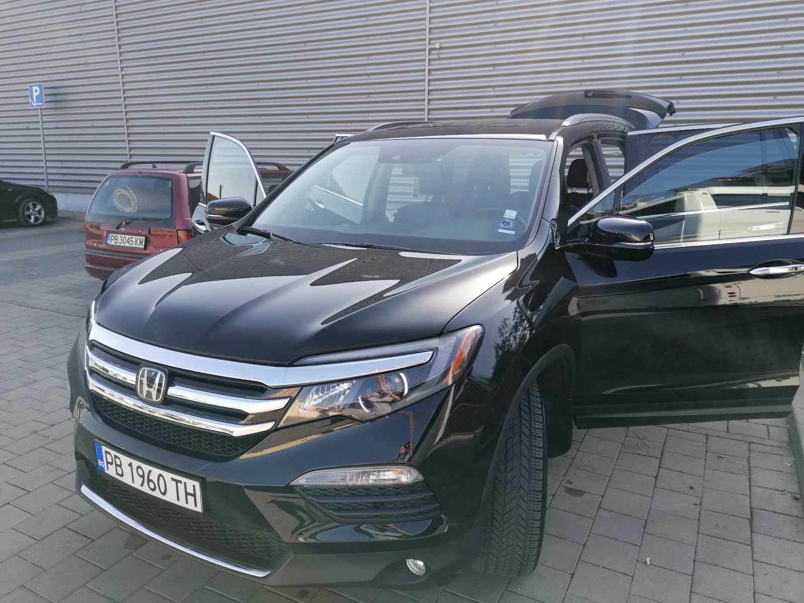 Honda Pilot 3.5 V6 TOURING EDITION - изображение 2