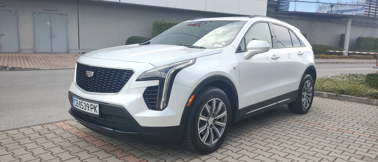 Cadillac XT4 2.0 TURBO 4x4 44000km - [1] 