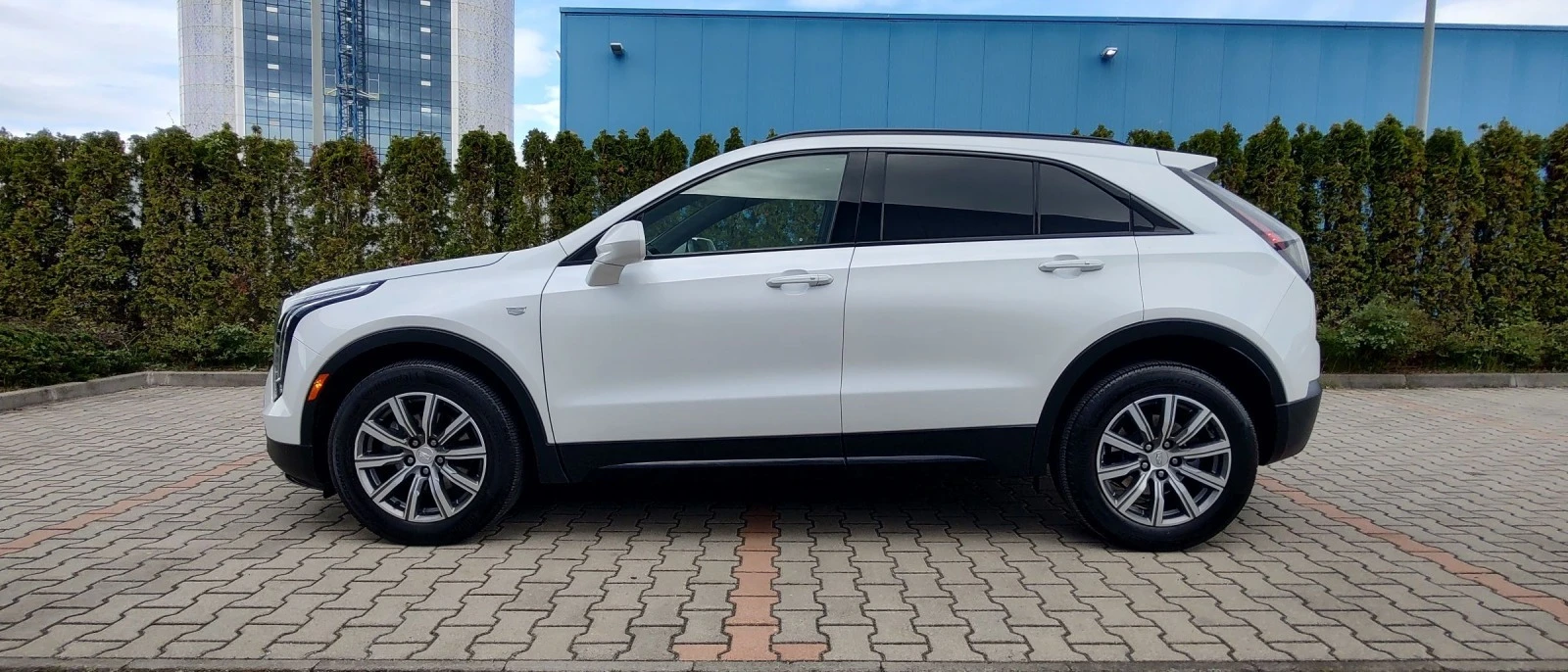 Cadillac XT4 2.0 TURBO 4x4 44000km - изображение 5