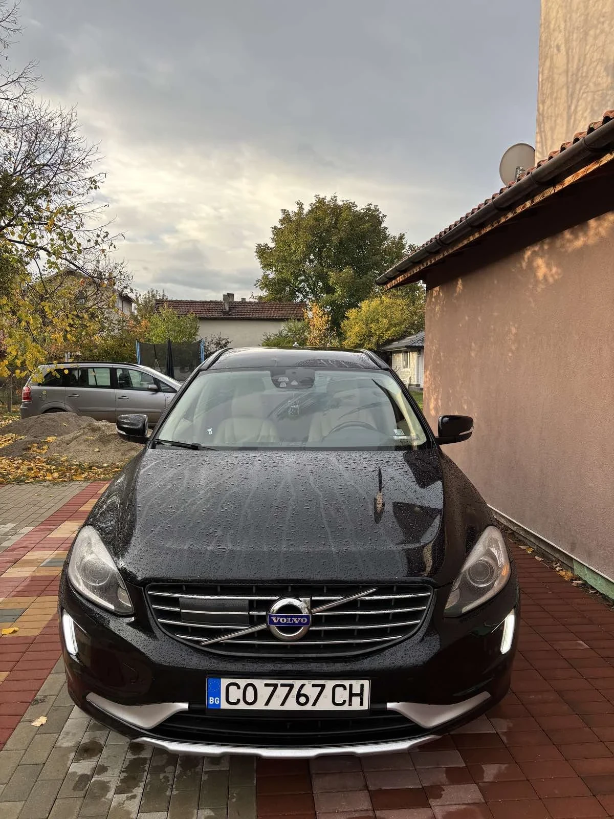 Volvo XC60 D4 2.4D - изображение 3