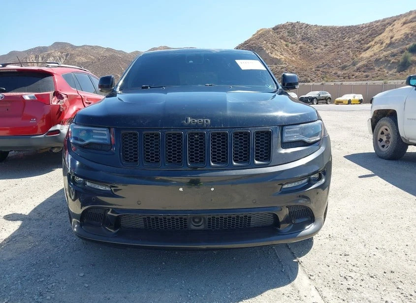 Jeep Grand cherokee 2015 JEEP GRAND CHEROKEE SRT - изображение 2