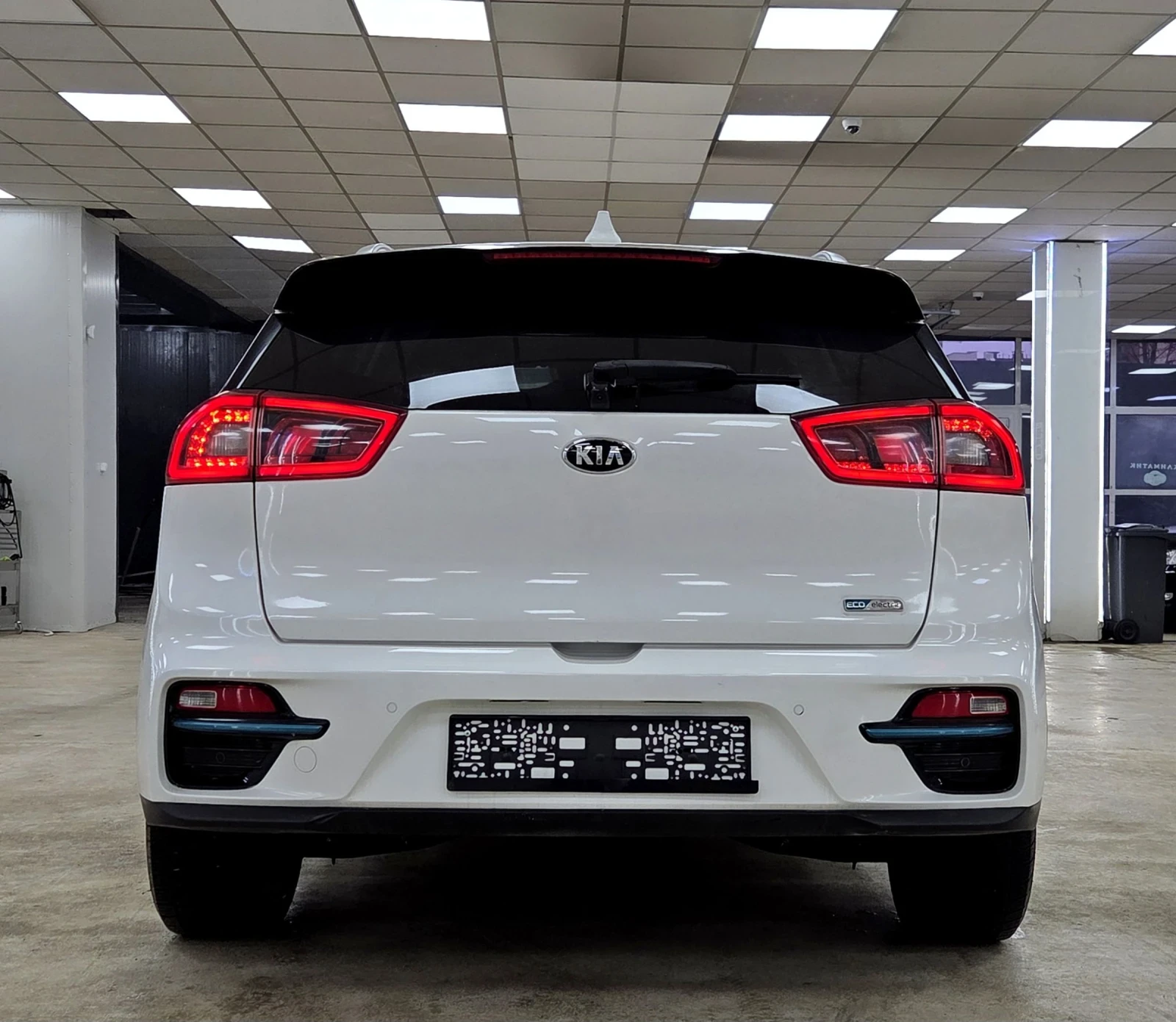 Kia Niro 64KWh/SOH100%, снимка 5 - Автомобили и джипове - 53892183