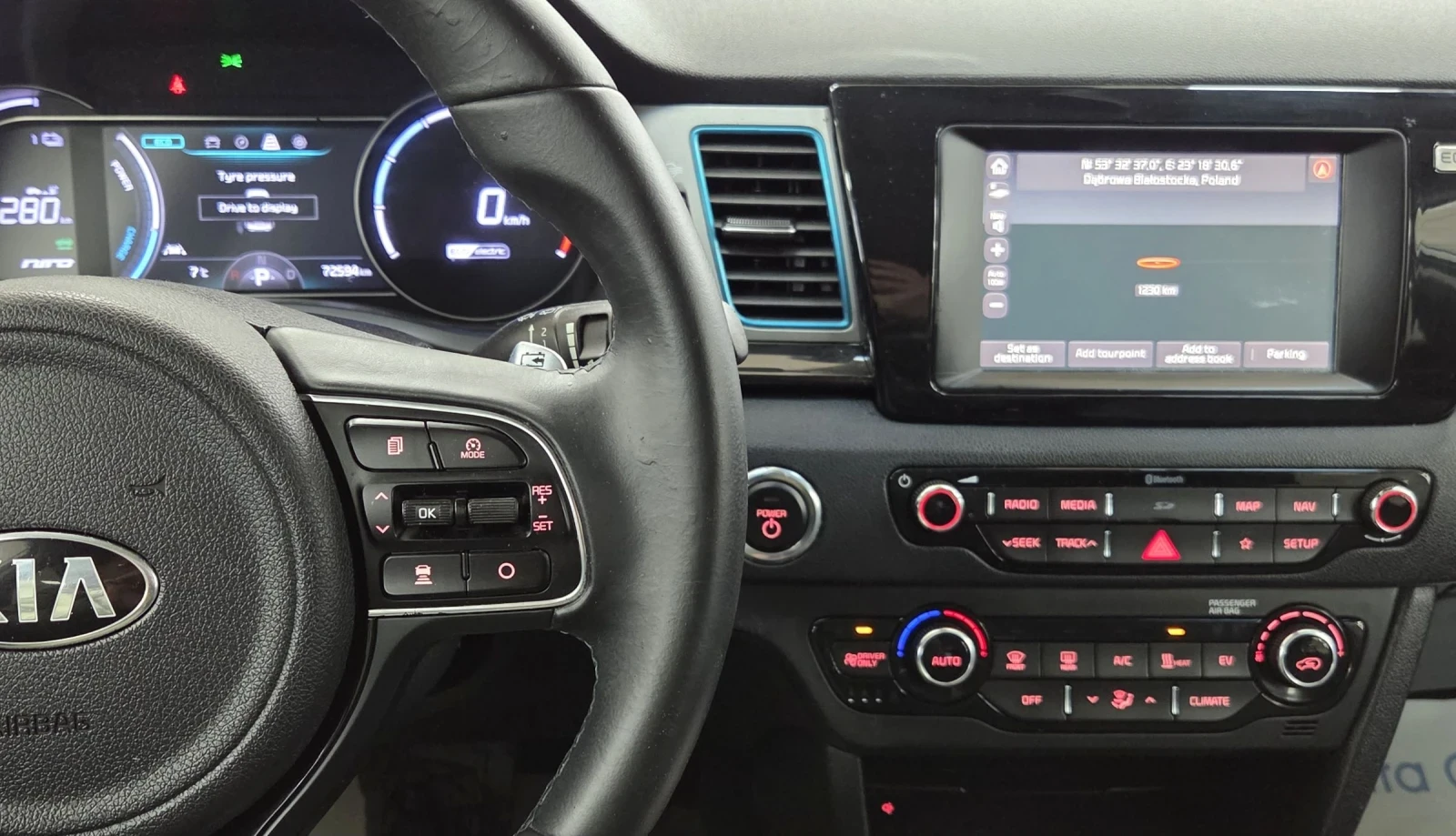 Kia Niro 64KWh/SOH100%, снимка 15 - Автомобили и джипове - 53892183