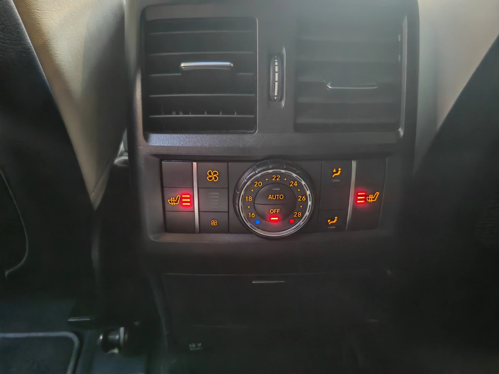 Mercedes-Benz GLE 500 Е, снимка 12 - Автомобили и джипове - 54770401