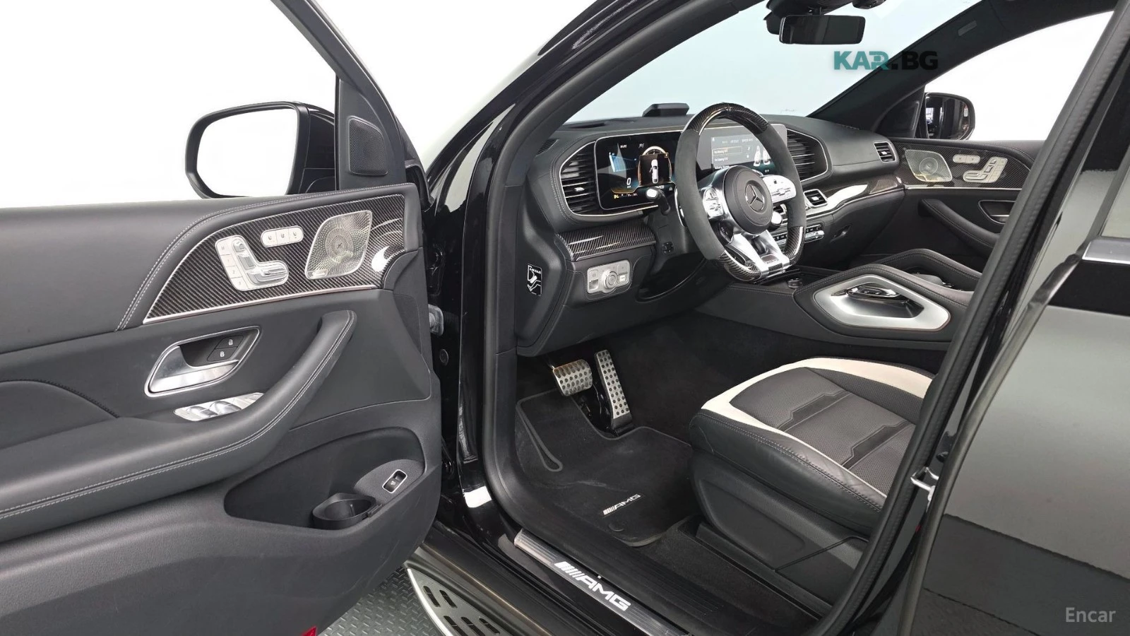 Mercedes-Benz GLE 63 S AMG * ПОДГРЕВ* ОБДУХВАНЕ* МАСАЖИ* 360* HUD* ПАНО* BURM, снимка 8 - Автомобили и джипове - 55312277