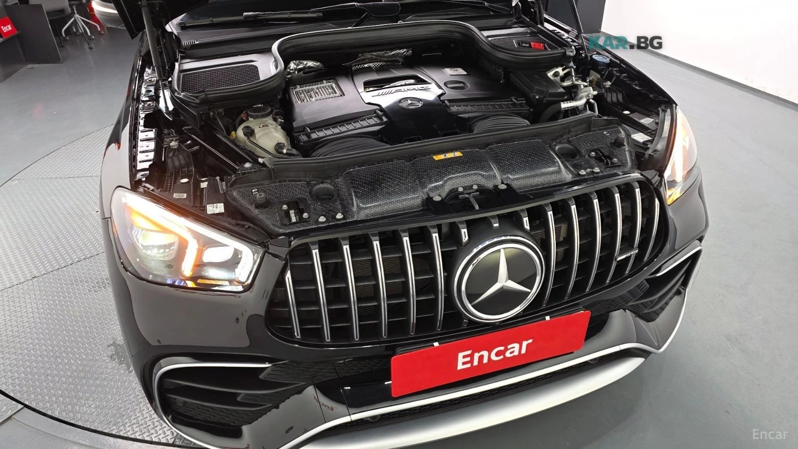 Mercedes-Benz GLE 63 S AMG * ПОДГРЕВ* ОБДУХВАНЕ* МАСАЖИ* 360* HUD* ПАНО* BURM, снимка 5 - Автомобили и джипове - 55312277