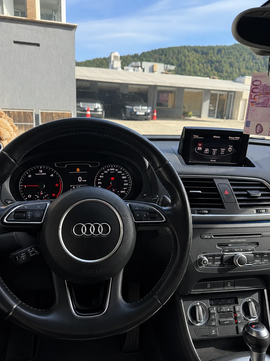 Audi Q3, снимка 8 - Автомобили и джипове - 56444514