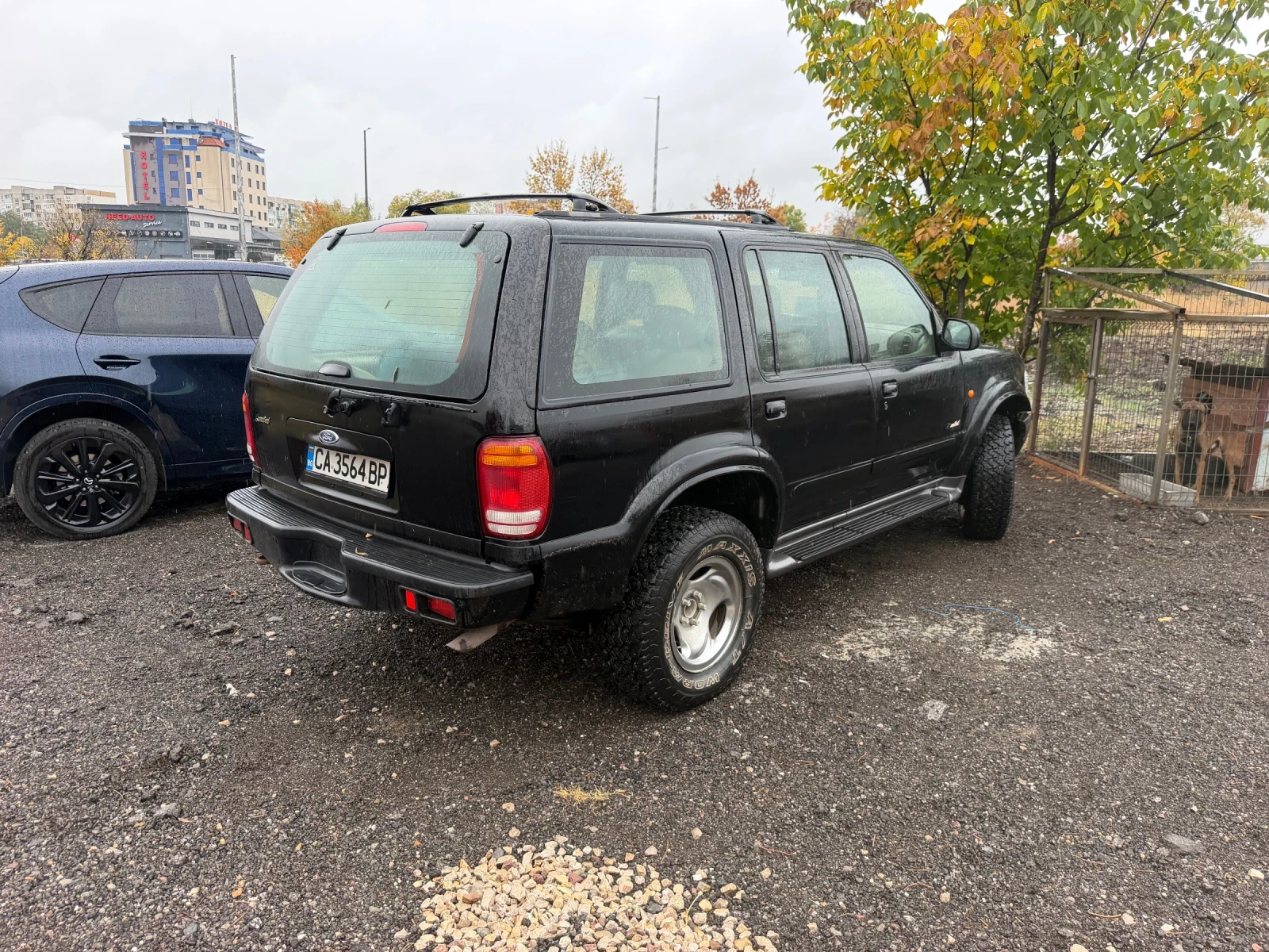 Ford Explorer 4.0 V6 4x4 207hp