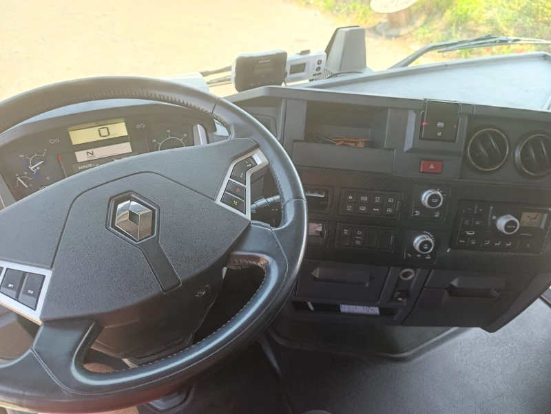 Renault T 480 Ретардер, снимка 9 - Камиони - 52523766