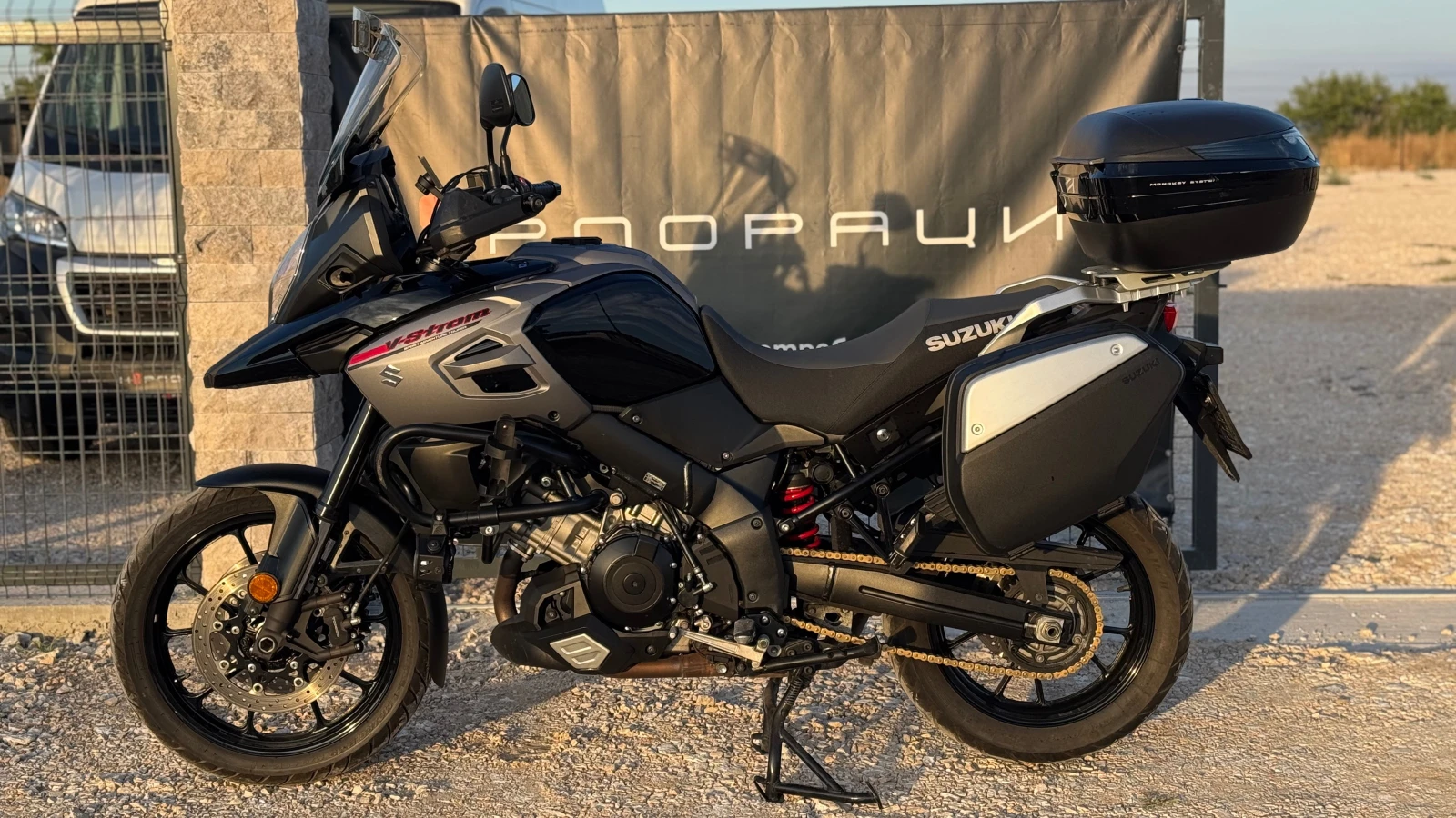 Suzuki V-strom 1000 ABS   2018 г. | 40 000 км | Пълно оборудване , снимка 12 - Мотоциклети и мототехника - 55924959