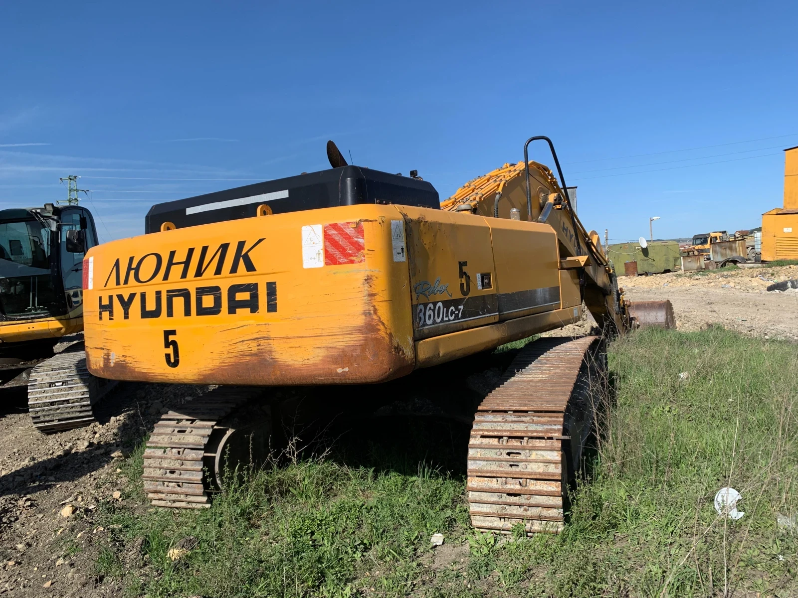 Багер Hyundai 360LC-7, снимка 3 - Индустриална техника - 55436359