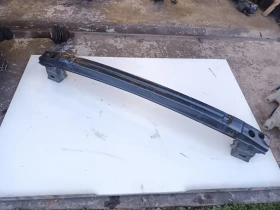 Греда под задна броня хонда црв 2.2д 