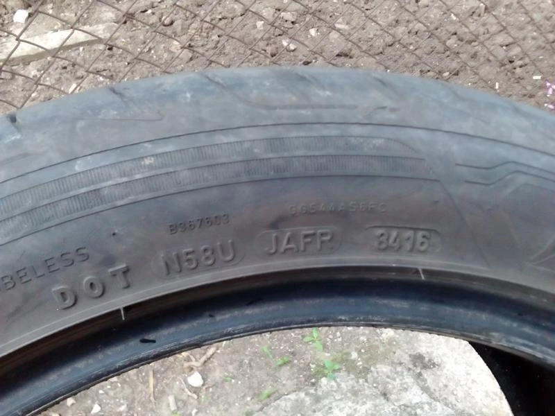 Гуми Летни 245/45R18, снимка 5 - Гуми и джанти - 21749114