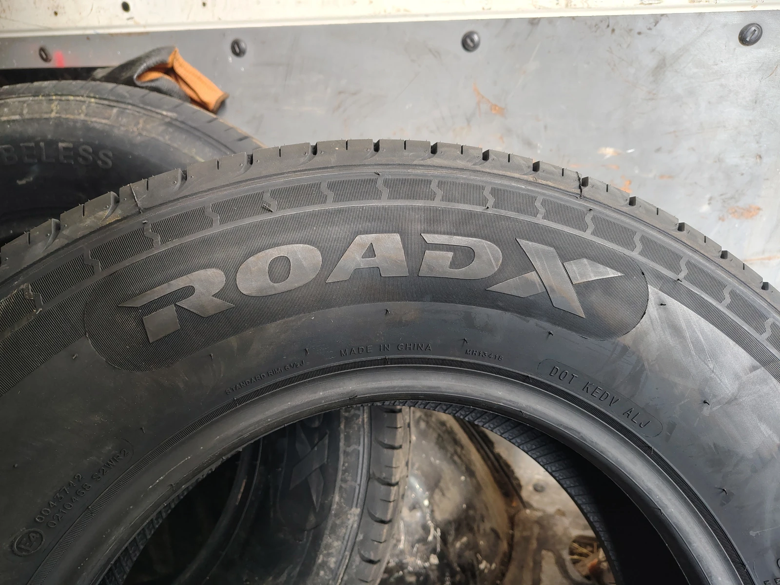 Гуми Летни 225/70R15, снимка 6 - Гуми и джанти - 55837050