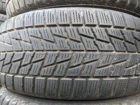 Гуми Зимни 235/55R17, снимка 2 - Гуми и джанти - 48958906