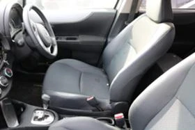 Toyota Yaris 1.3 VVTi, снимка 15