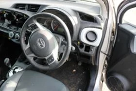 Toyota Yaris 1.3 VVTi, снимка 16