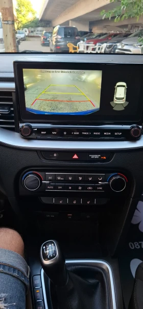 Kia Ceed 1.6 crdi 136 Hybrid 3.9л на 100!Blue Limedition, снимка 17