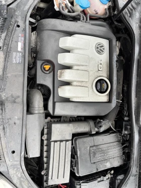 VW Golf 1.9TDi 90 - 2000 € / 3911.66 лв. - 95547614 11