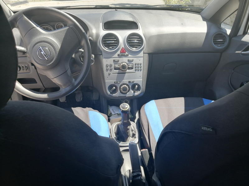 Opel Corsa, снимка 8 - Автомобили и джипове - 46217645