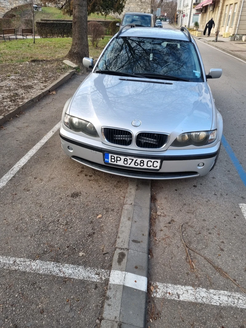 BMW 318 BMW - 318, снимка 15 - Автомобили и джипове - 48561619