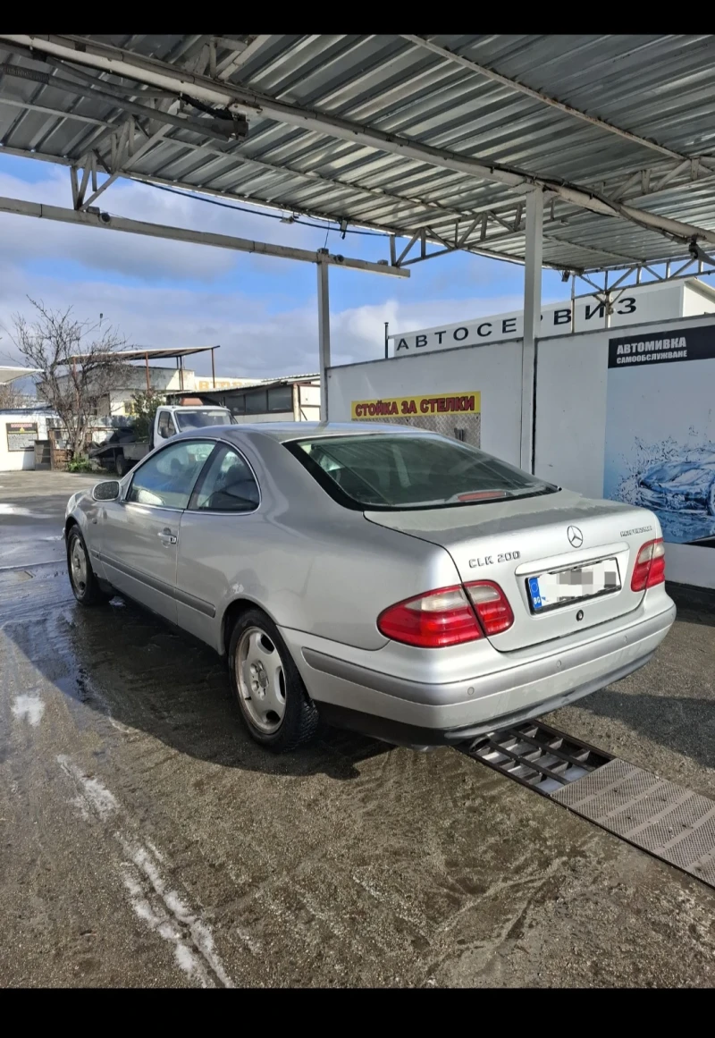 Mercedes-Benz CLK 200  kompressor , снимка 7 - Автомобили и джипове - 49402574