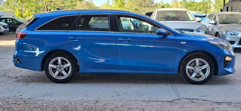 Kia Ceed 1.6 crdi 136 Hybrid 3.9л на 100!Blue Limedition, снимка 8 - Автомобили и джипове - 51536580