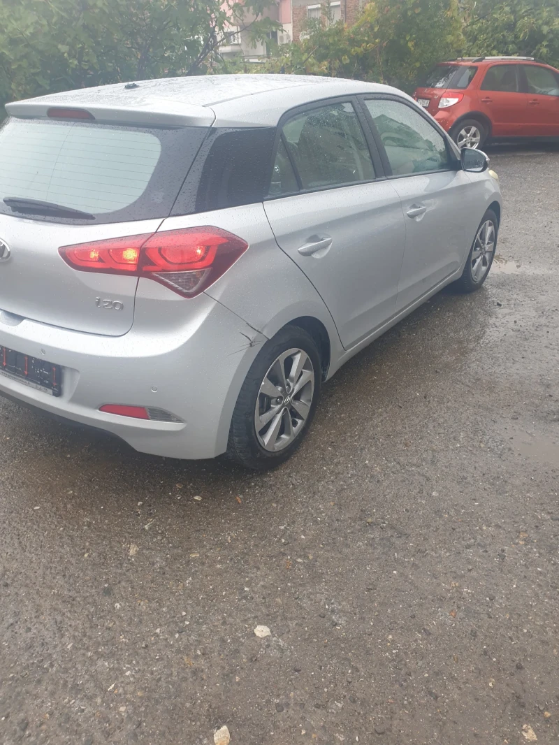 Hyundai I20, снимка 3 - Автомобили и джипове - 51962338