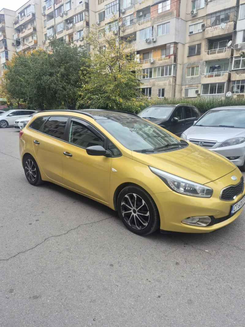 Kia Ceed, снимка 2 - Автомобили и джипове - 52300023