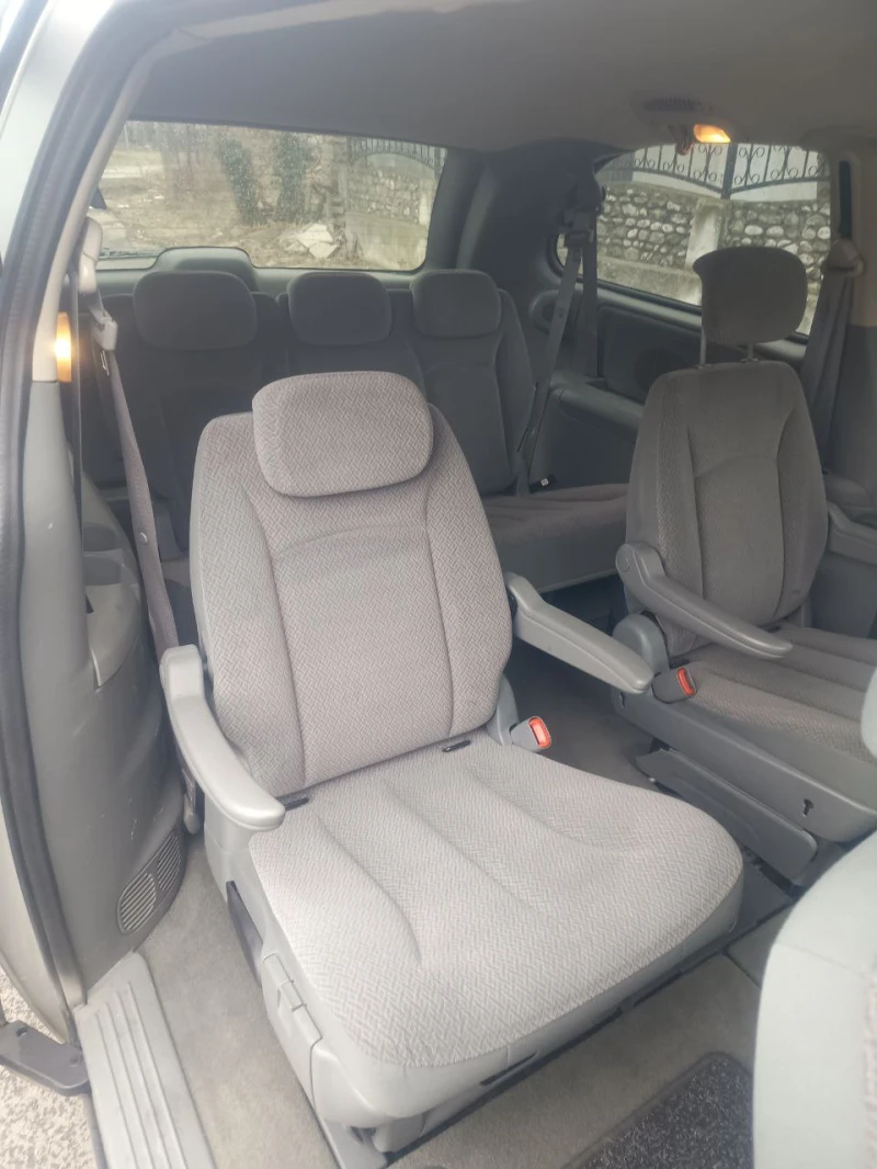 Dodge Caravan, снимка 11 - Автомобили и джипове - 52681625