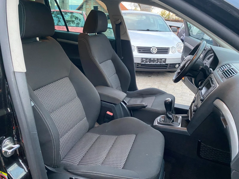 Skoda Octavia 1.4i 122к.с, снимка 11 - Автомобили и джипове - 52934138