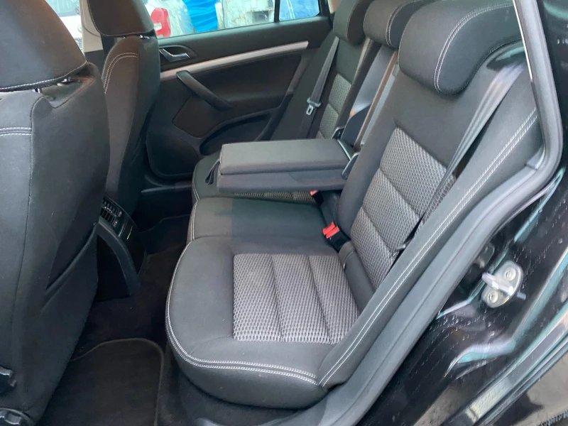 Skoda Octavia 1.4i 122к.с, снимка 9 - Автомобили и джипове - 52934138