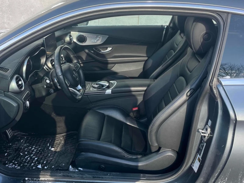 Mercedes-Benz C 300 * CARFAX * БЕЗ ПЪРВОНАЧАЛНА ВНОСКА, снимка 10 - Автомобили и джипове - 53157600