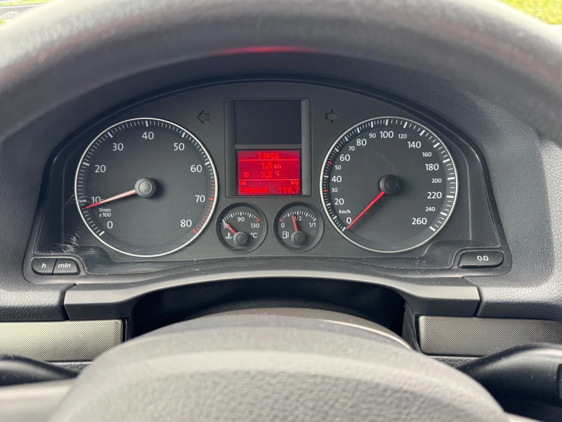 VW Golf, снимка 7 - Автомобили и джипове - 53222379