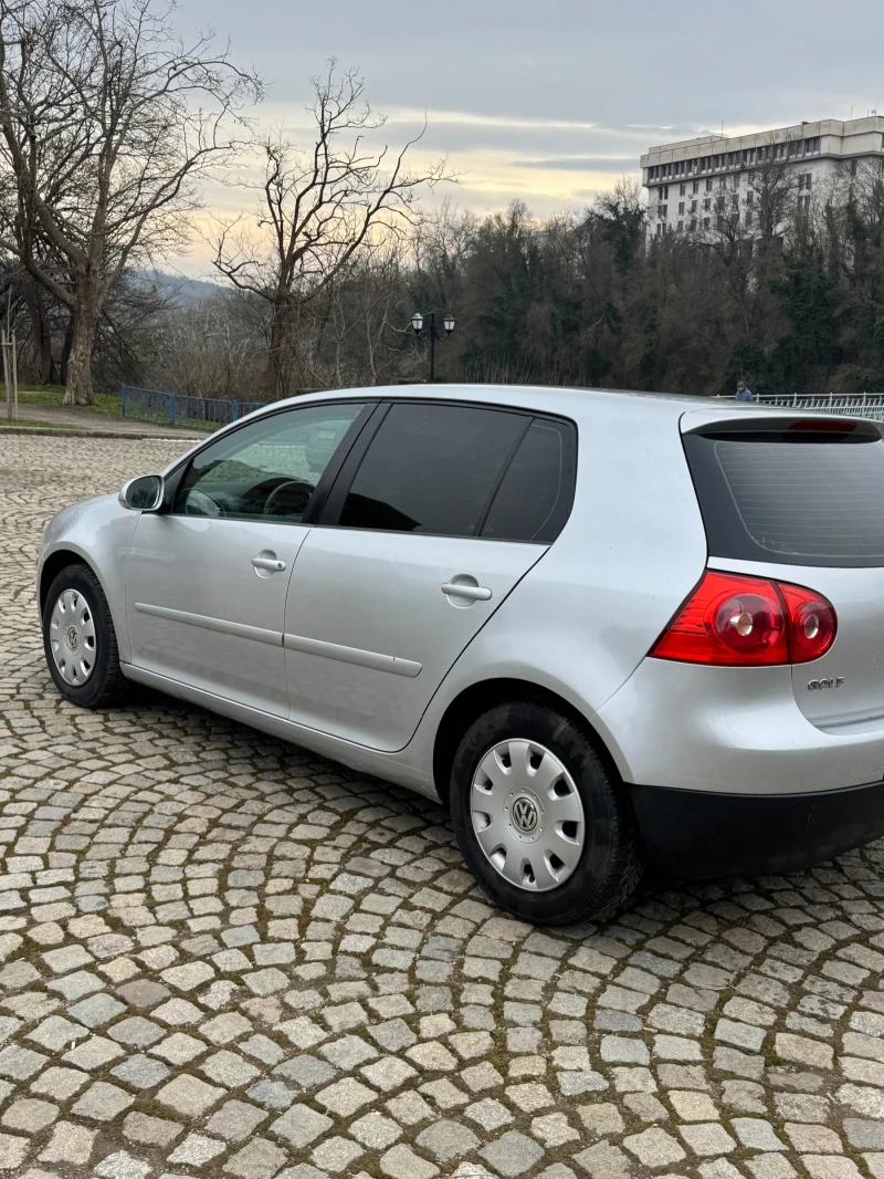 VW Golf, снимка 4 - Автомобили и джипове - 53222379