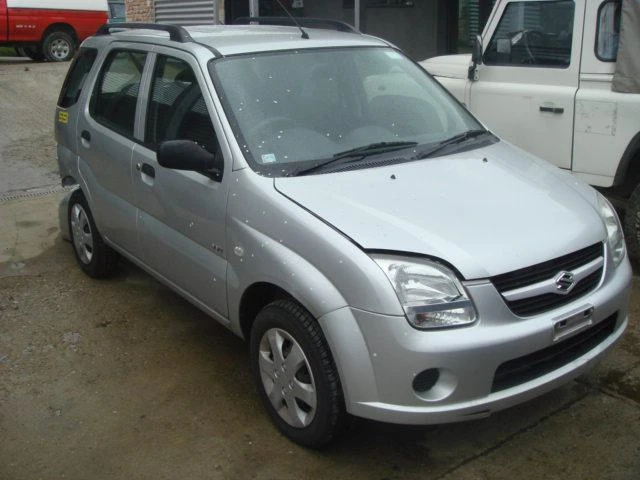 Suzuki Ignis 1.3i, снимка 2 - Автомобили и джипове - 46834382