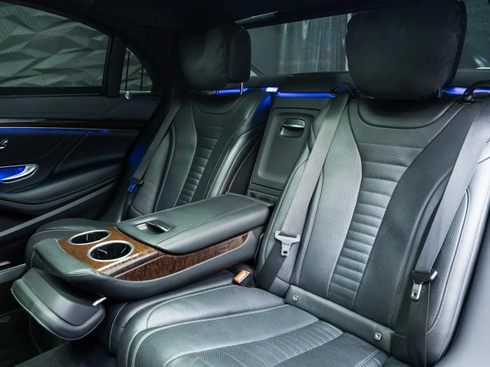 Mercedes-Benz S 350 D* 4MATIC* LONG* BURMESTER* 360* PANO* HUD* ОБДУХВ, снимка 12 - Автомобили и джипове - 54970516