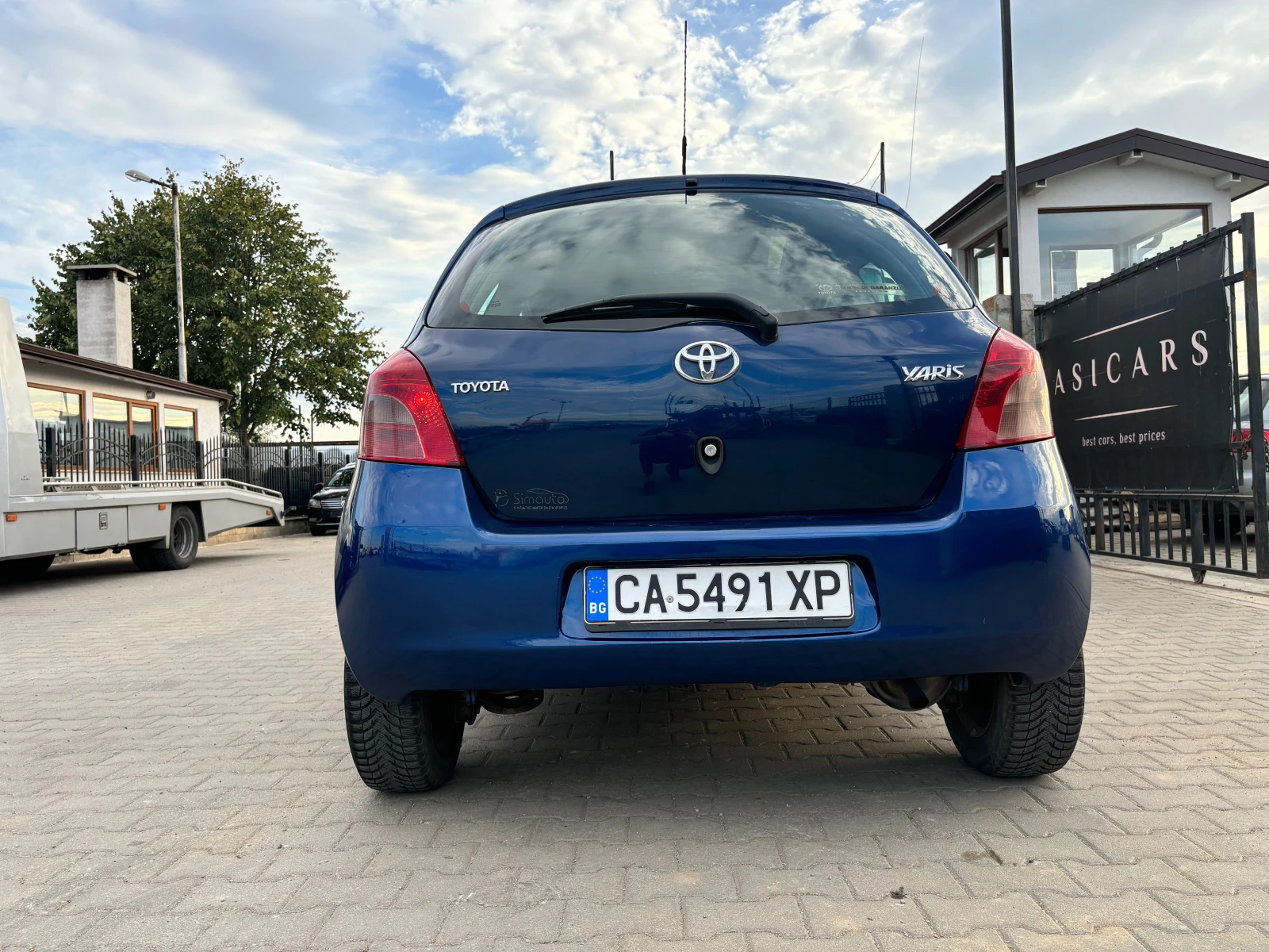 Toyota Yaris 1.0I 69hp - изображение 4