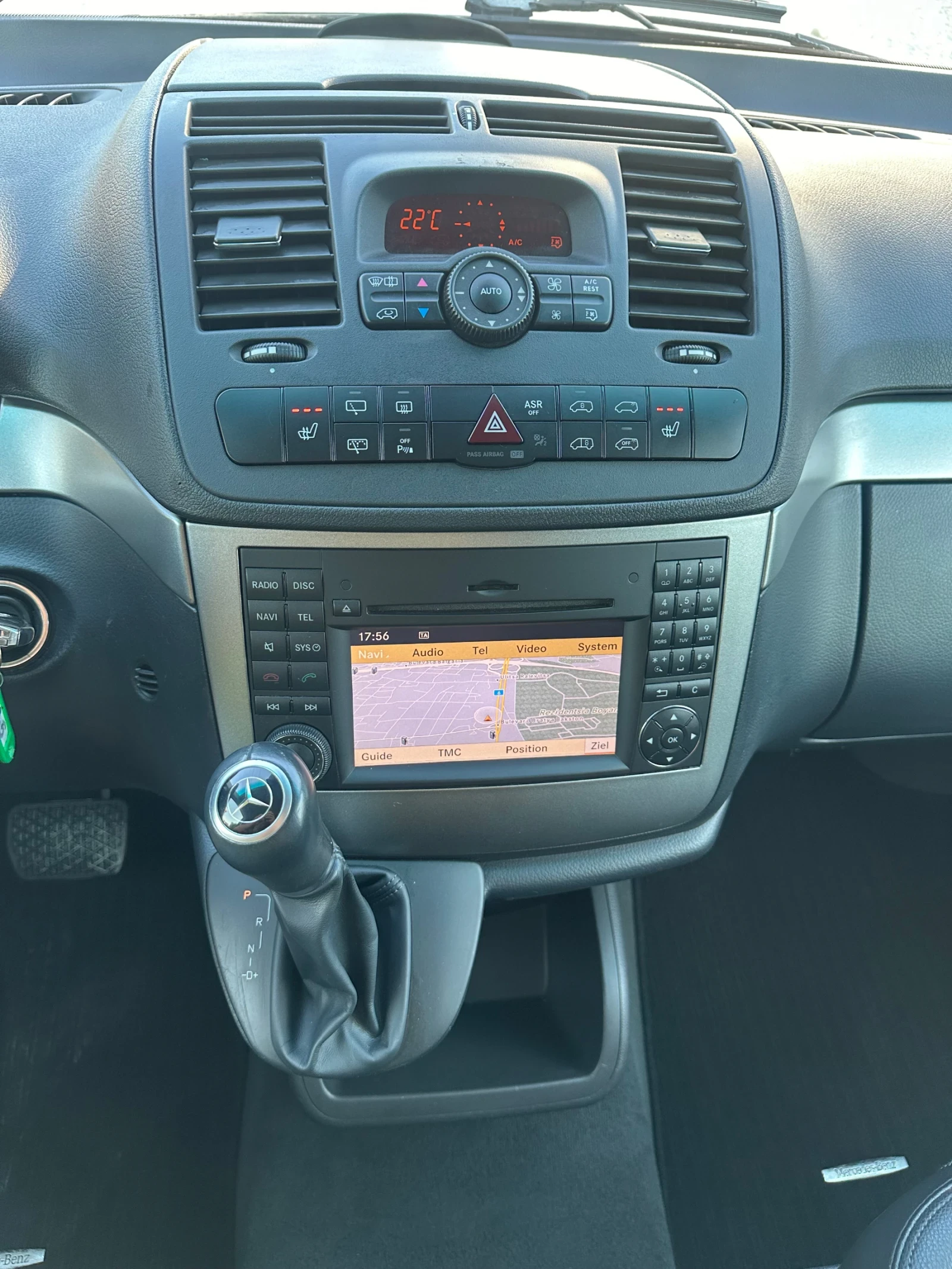 Mercedes-Benz Viano  44  | Mobile.bg   13