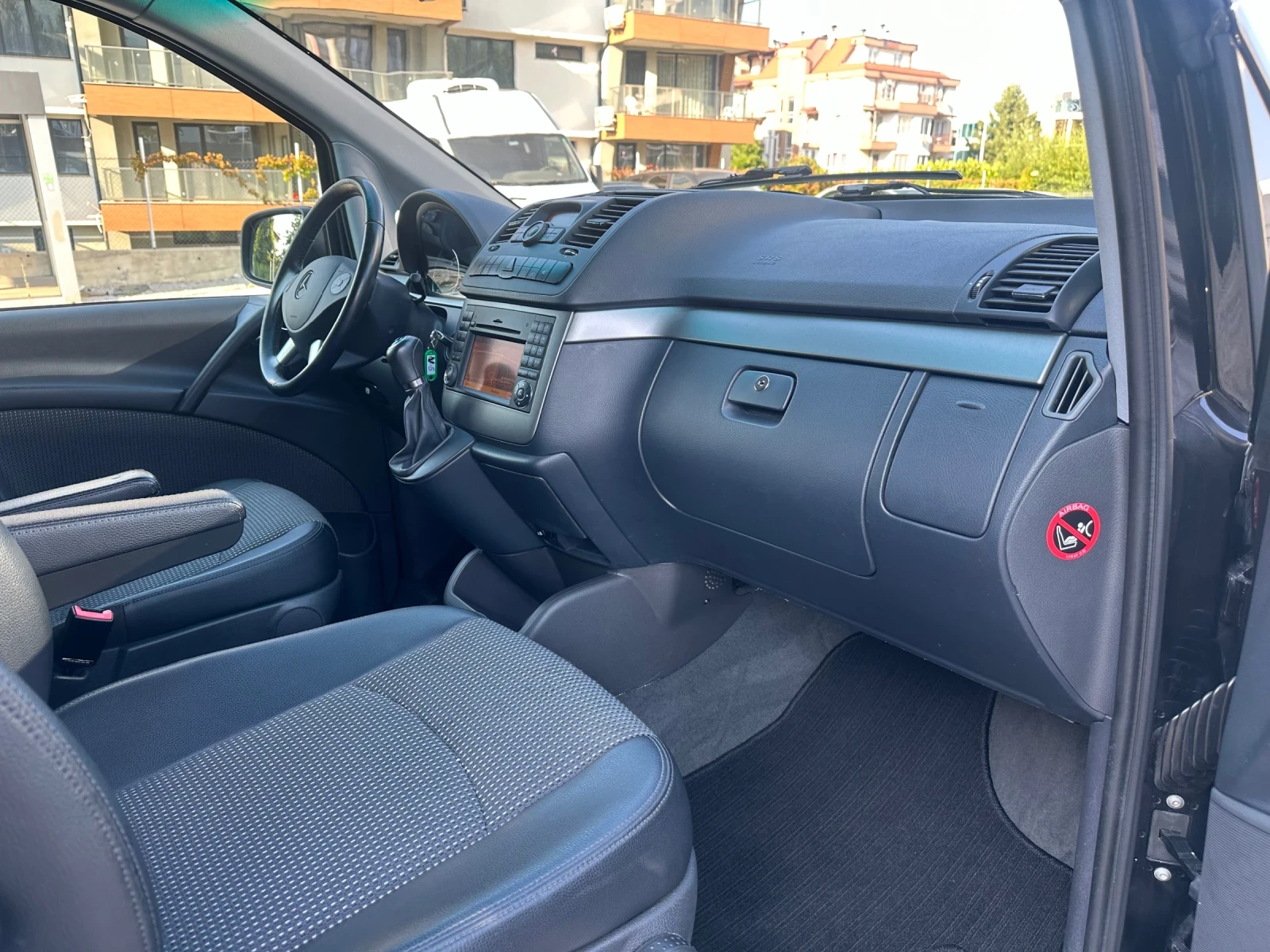 Mercedes-Benz Viano  44  | Mobile.bg   11
