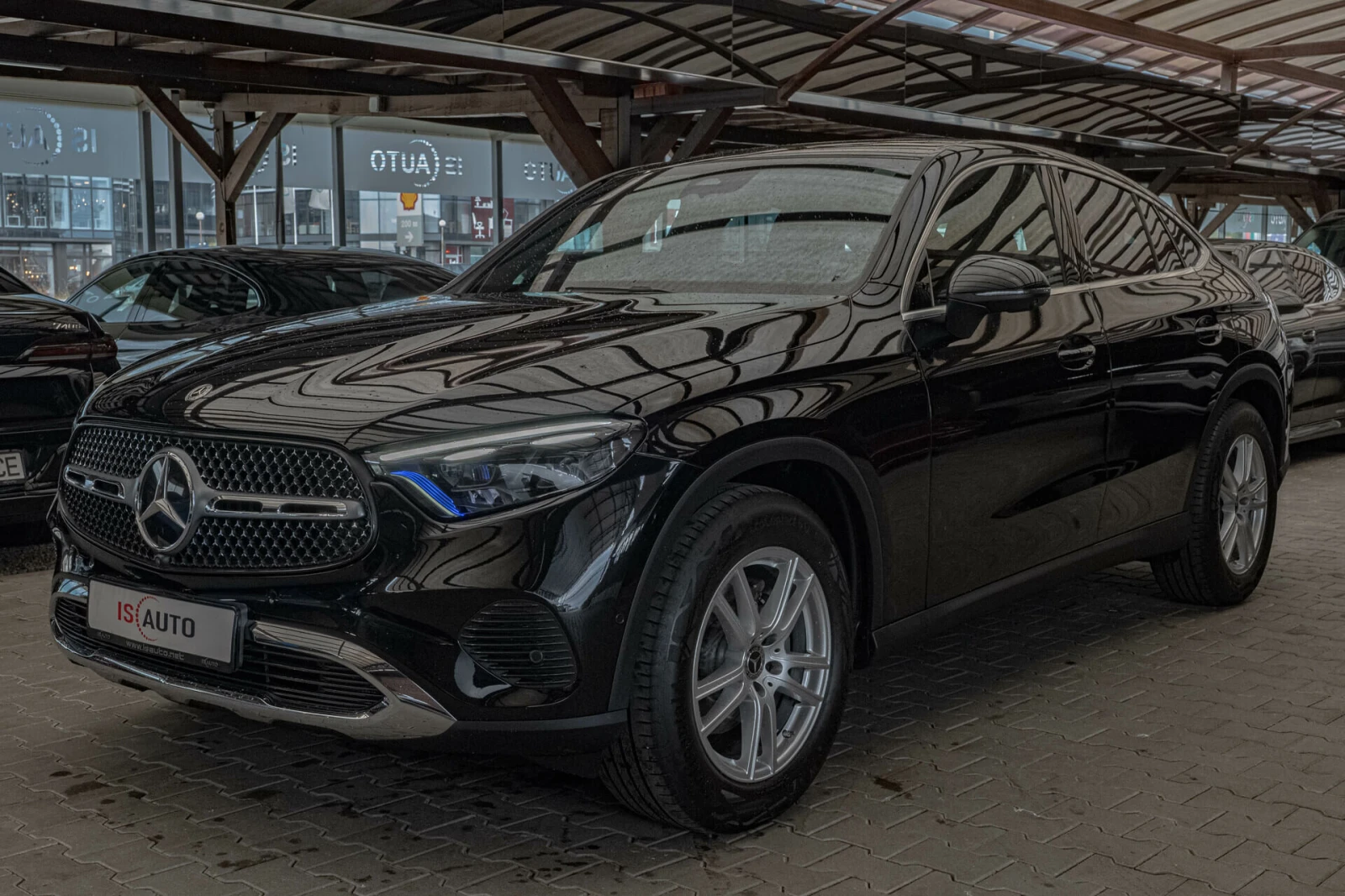 Mercedes-Benz GLC 200 Coupe/AMG/4Matic/Edition Avantgarde/Камера 360/ - изображение 3