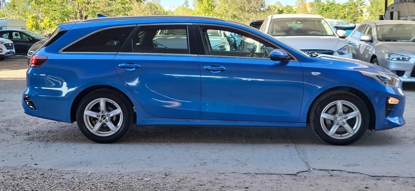 Kia Ceed 1.6 crdi 136 Hybrid 3.9л на 100!Blue Limedition - изображение 8