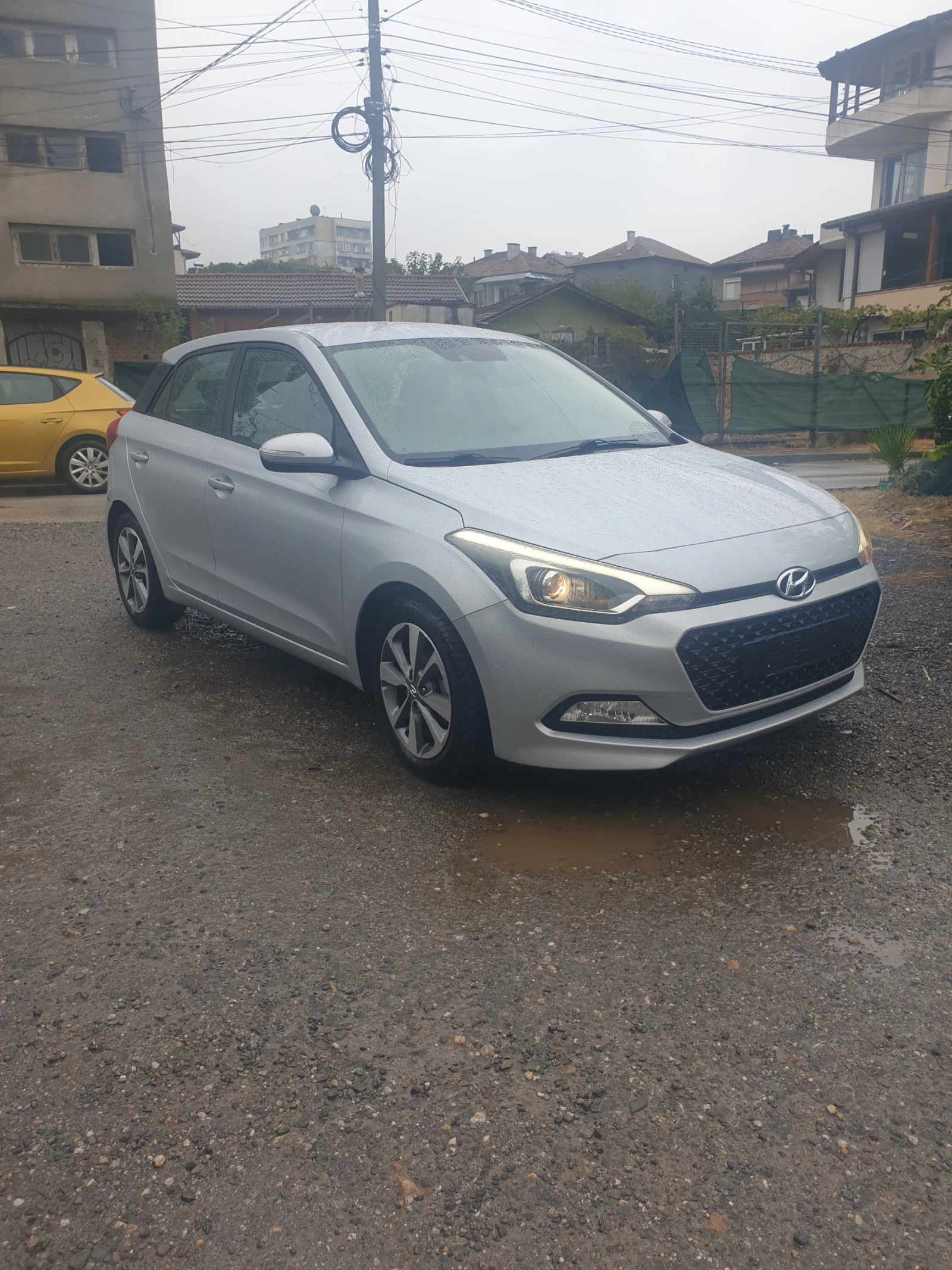 Hyundai I20  - изображение 2